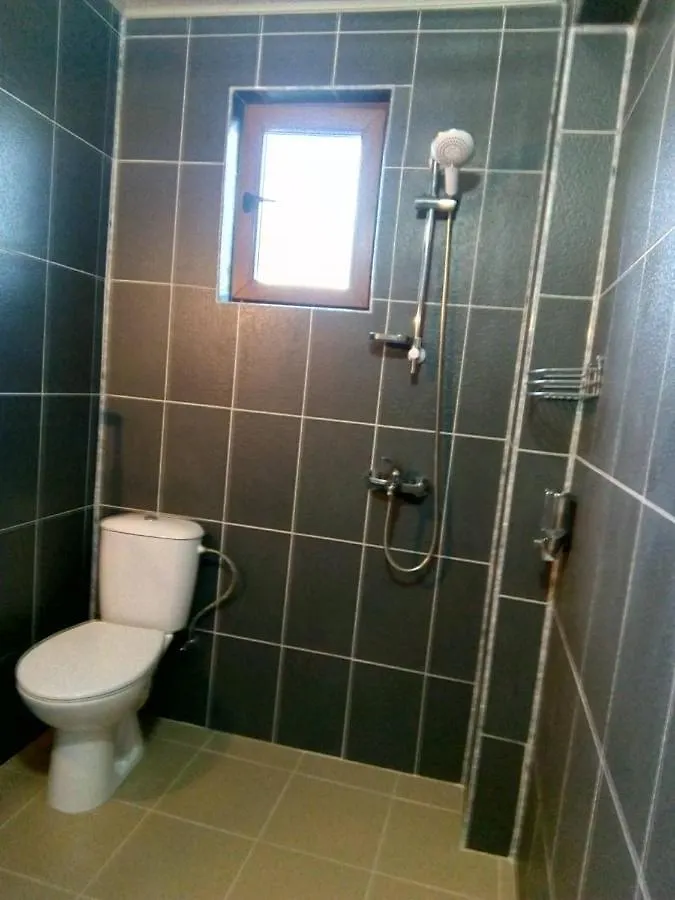 Alfa Guest House With Parking Βάρνα