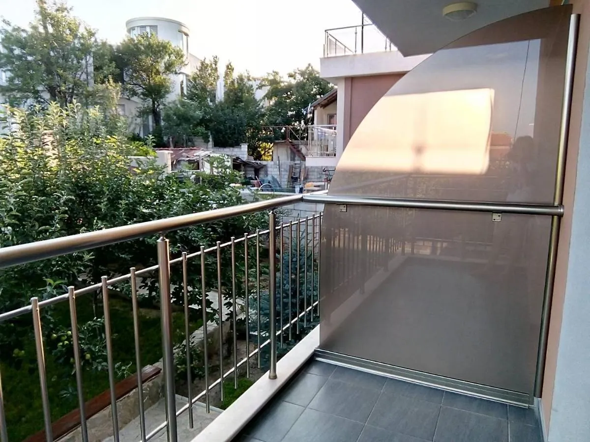Alfa Guest House With Parking Βάρνα Βουλγαρία