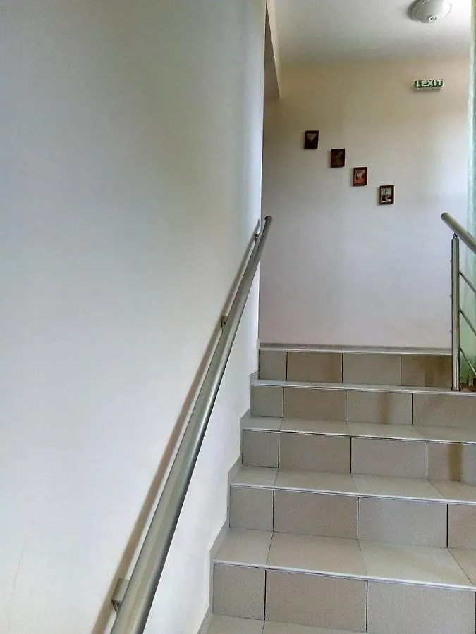 Alfa Guest House With Parking Βάρνα
